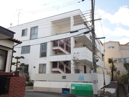 ﾌﾟﾗﾈｯｸｽ苦楽園外観写真