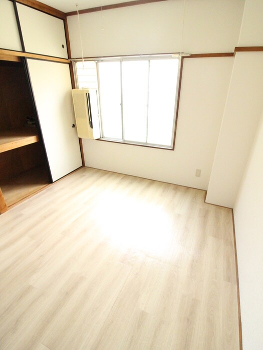 物件内観写真17　(居室)