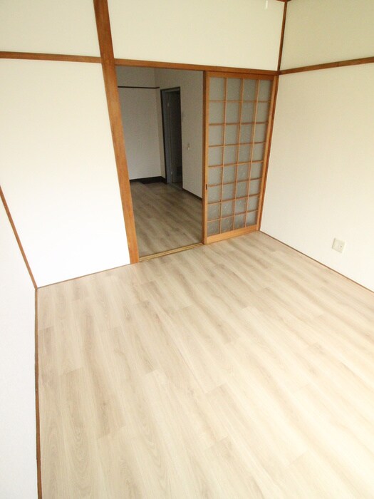 物件内観写真19　(居室)