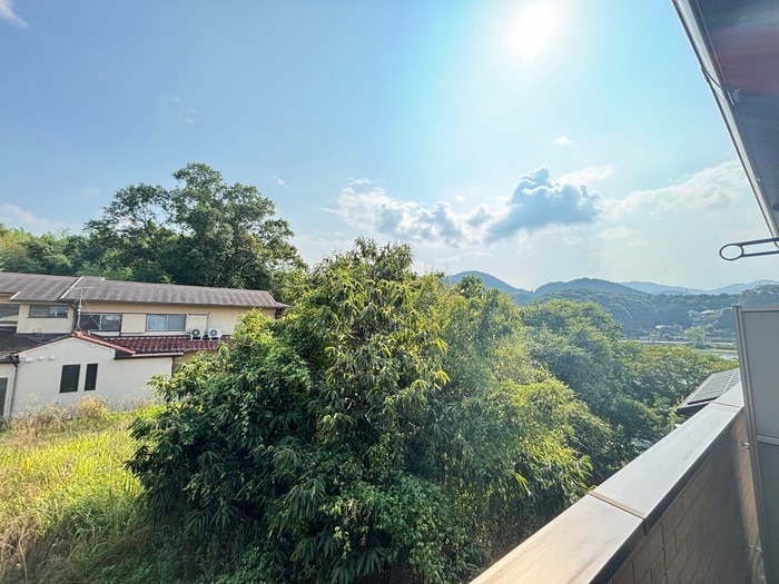 物件内観写真22　(室内からの展望)