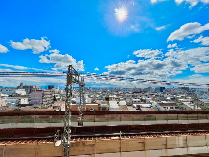 物件内観写真16　(室内からの展望)