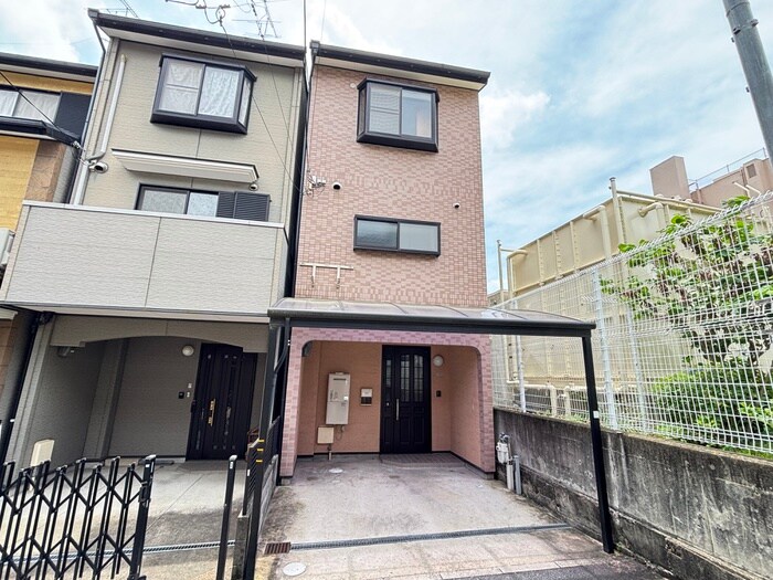 西ノ京貸家の物件外観写真