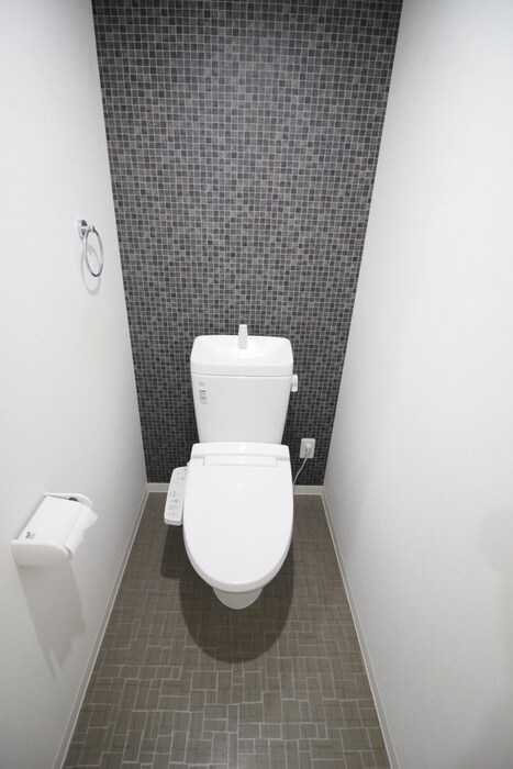 物件内観写真13　(トイレ)