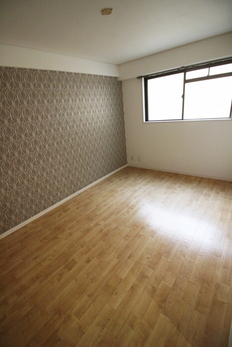 物件内観写真19　(居室)