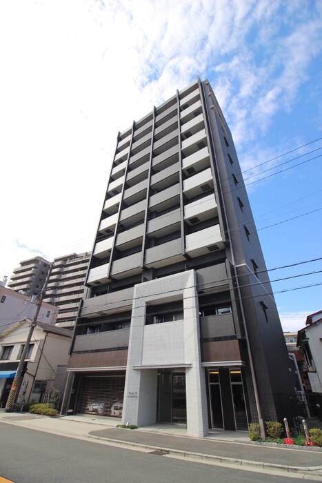 物件外観写真2　(駐車場)