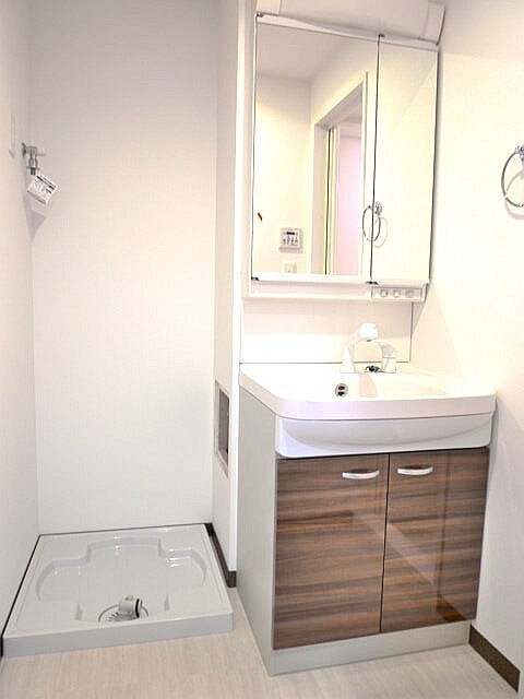 物件内観写真11　(洗面)