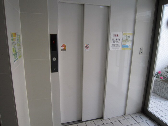 物件外観写真6　(建物設備)