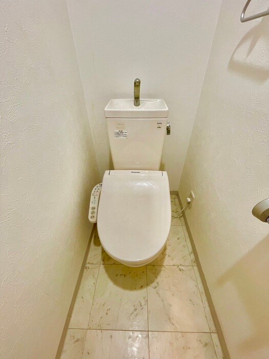 物件内観写真12　(トイレ)