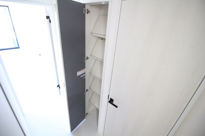 物件内観写真16　(靴箱)