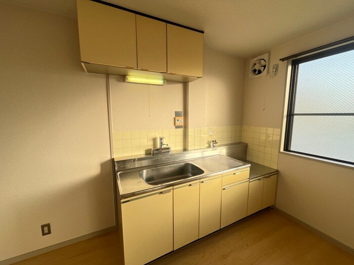 物件内観写真8　(キッチン)