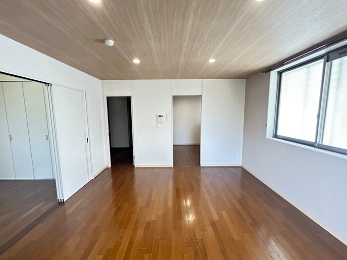 物件内観写真18　(居室)