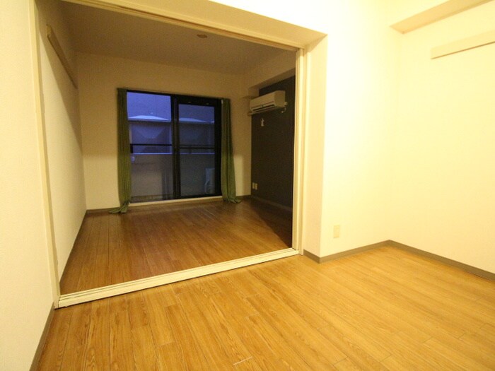 物件内観写真14　(居室)