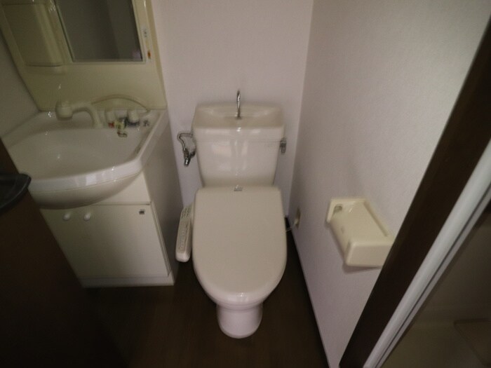 物件内観写真9　(トイレ)