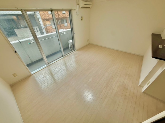 物件内観写真14　(居室)