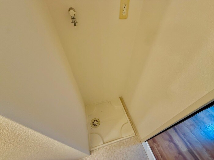 物件内観写真22　(洗濯機置場)