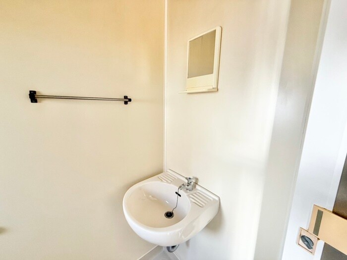 物件内観写真13　(洗面)