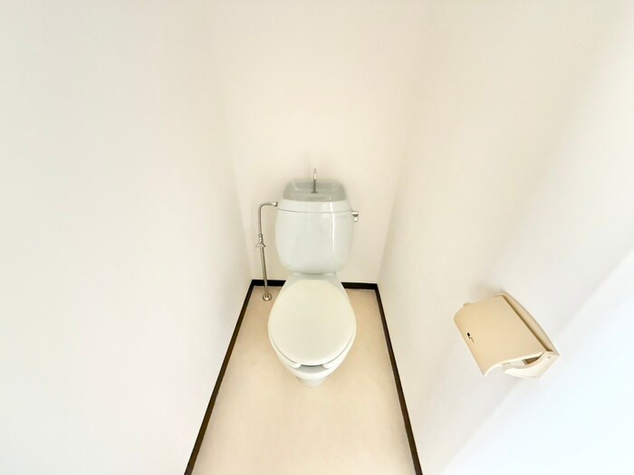 物件内観写真14　(トイレ)