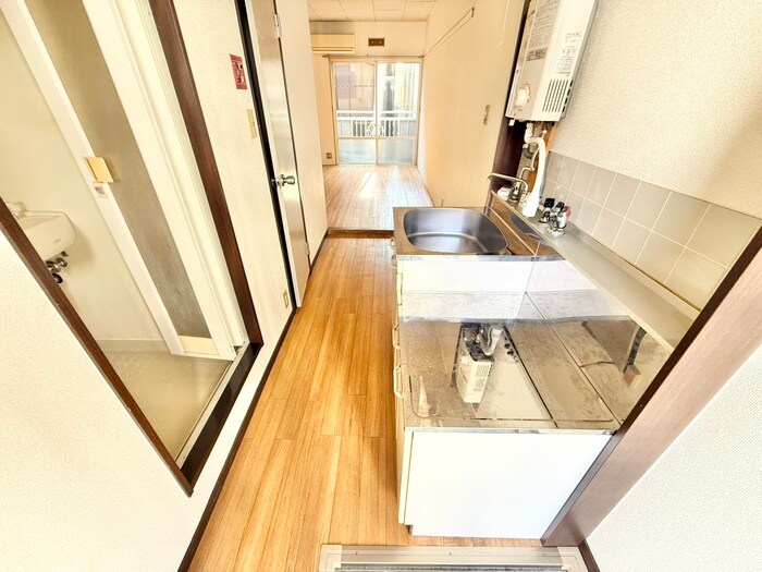 物件内観写真19　(廊下)