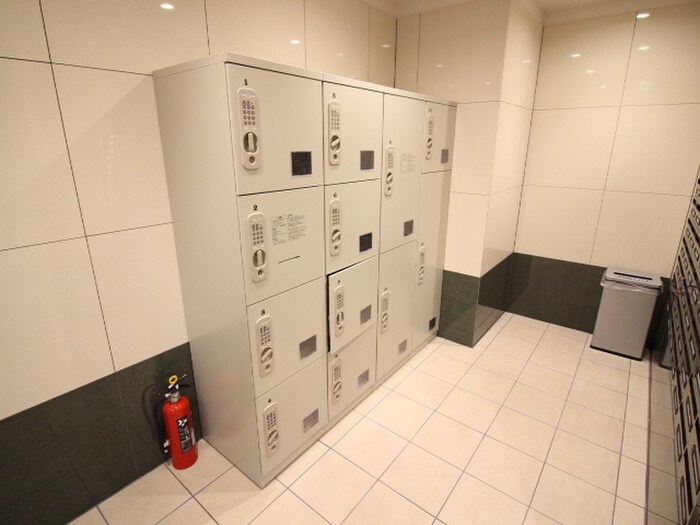 物件外観写真4　(建物設備)