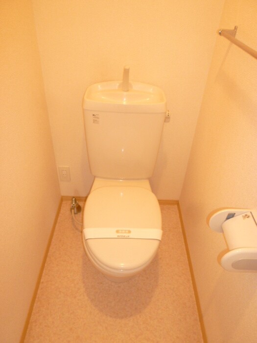 物件内観写真12　(トイレ)