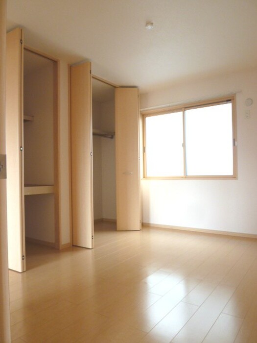 物件内観写真13　(居室)