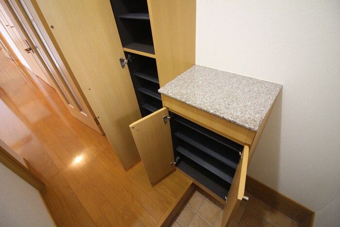 物件内観写真20　(靴箱)