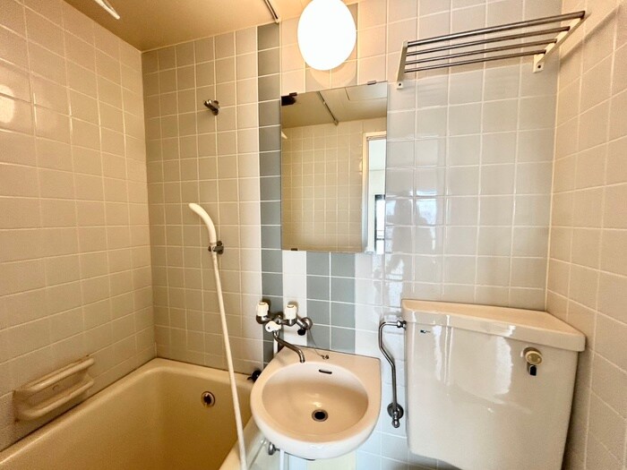 物件内観写真10　(洗面)