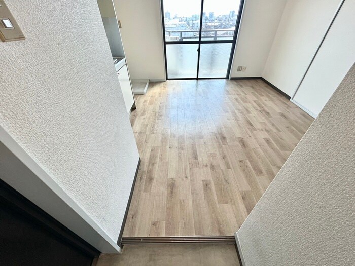 物件内観写真22　(廊下)