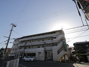レジデンシア　モンティークロ外観写真