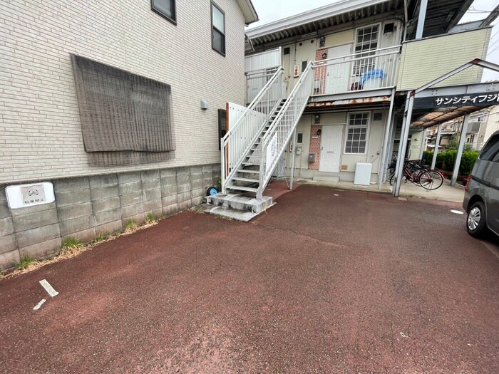 物件外観写真3　(建物設備)