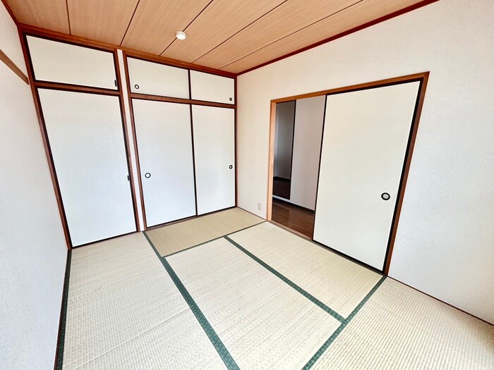 物件内観写真15　(居室)