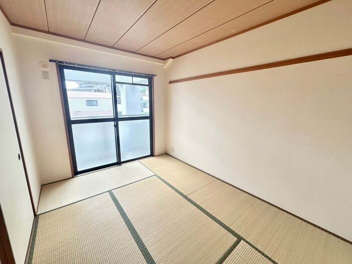 物件内観写真16　(居室)