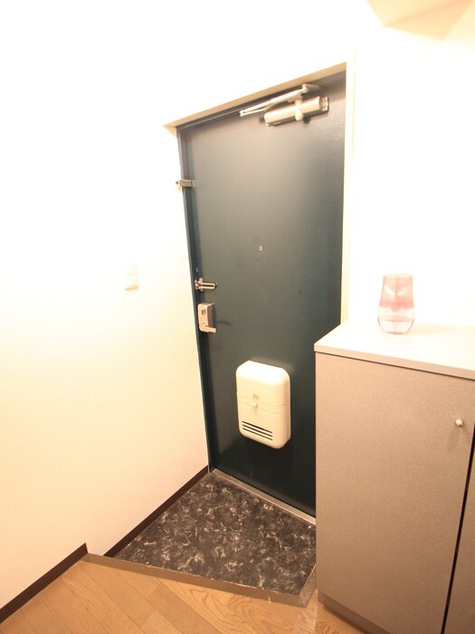 物件内観写真22　(玄関)