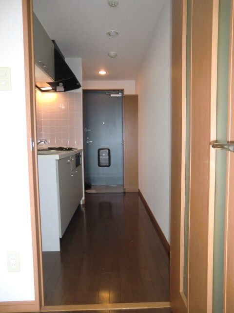 物件内観写真7　(玄関)