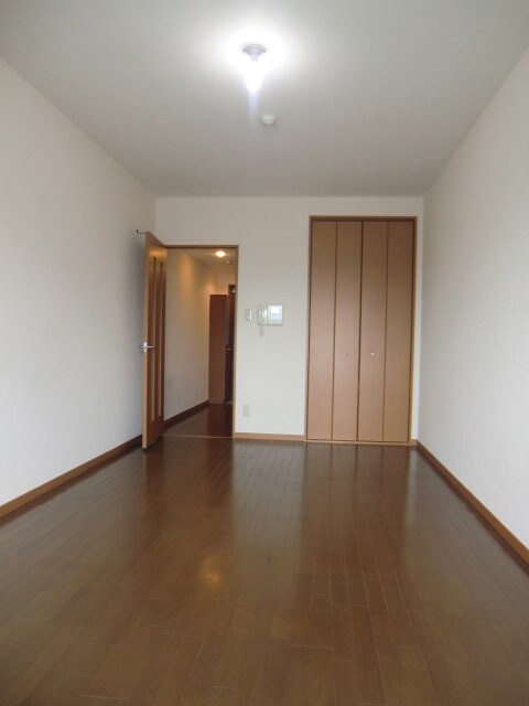 物件内観写真11　(居室)