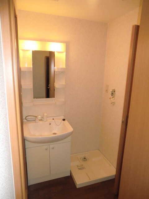 物件内観写真13　(洗面)