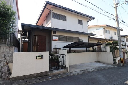 一里山5丁目貸家外観写真