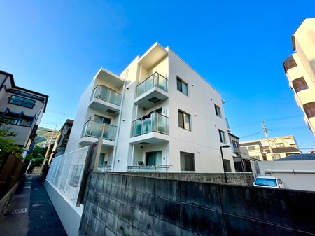ルナピエナ本山中町外観写真