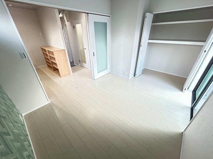 物件内観写真9　(居室)