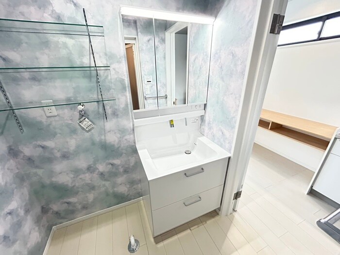 物件内観写真15　(洗面)
