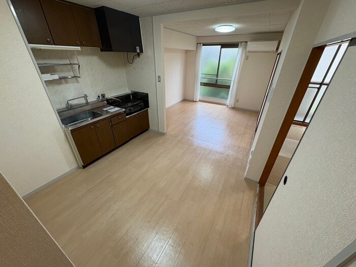 物件内観写真8　(居室)