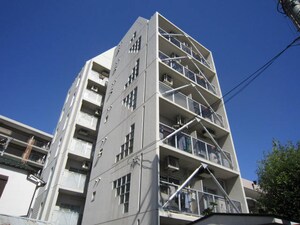 キュ－ブ東塚口（８０４）外観写真