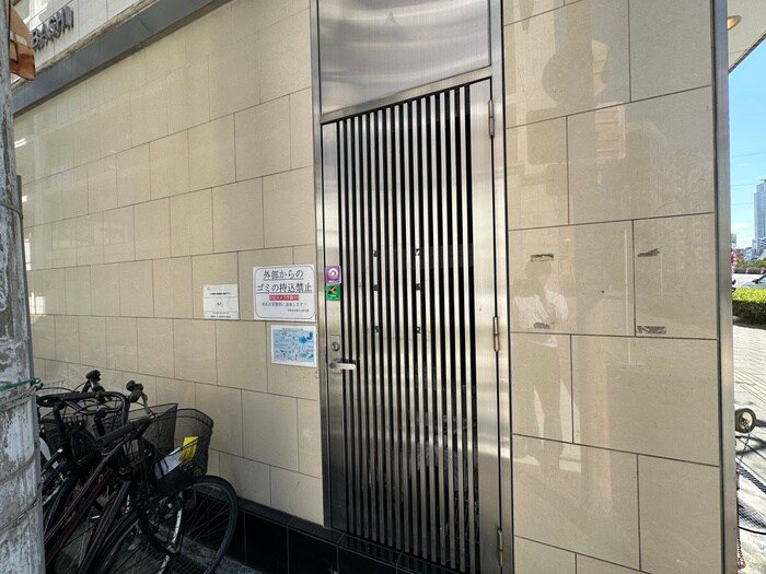 物件外観写真6　(建物設備)