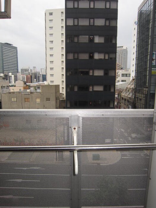 物件内観写真15　(室内からの展望)