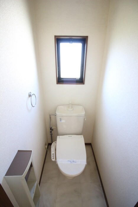 物件内観写真9　(トイレ)