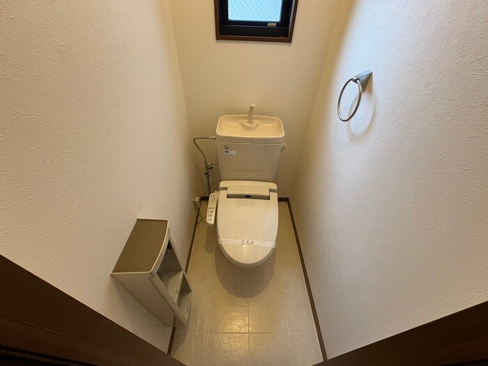 物件内観写真10　(トイレ)