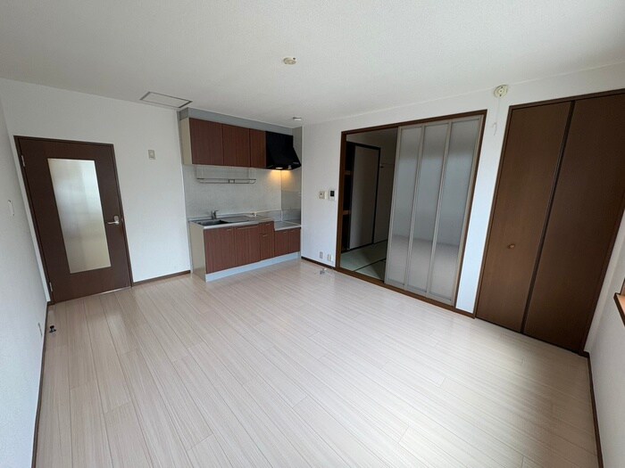 物件内観写真12　(居室)