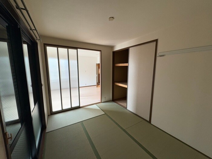 物件内観写真15　(居室)