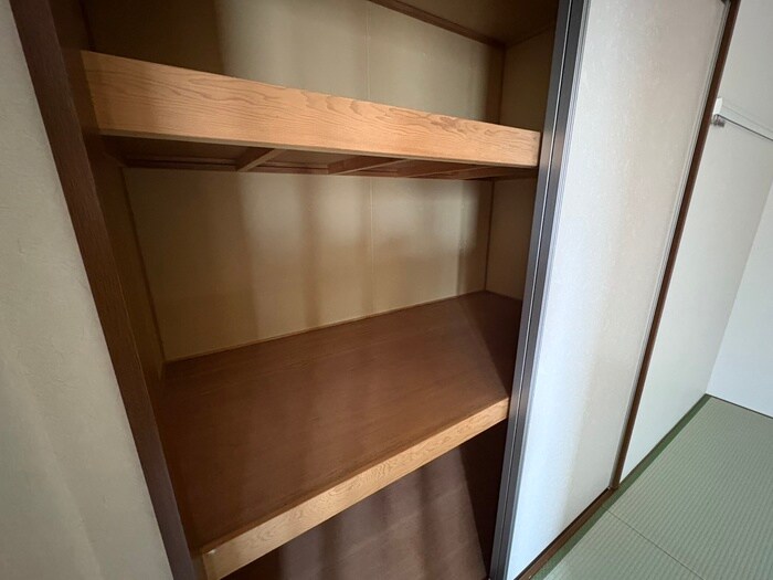物件内観写真16　(収納)