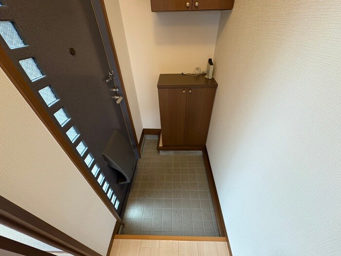 物件内観写真20　(玄関)